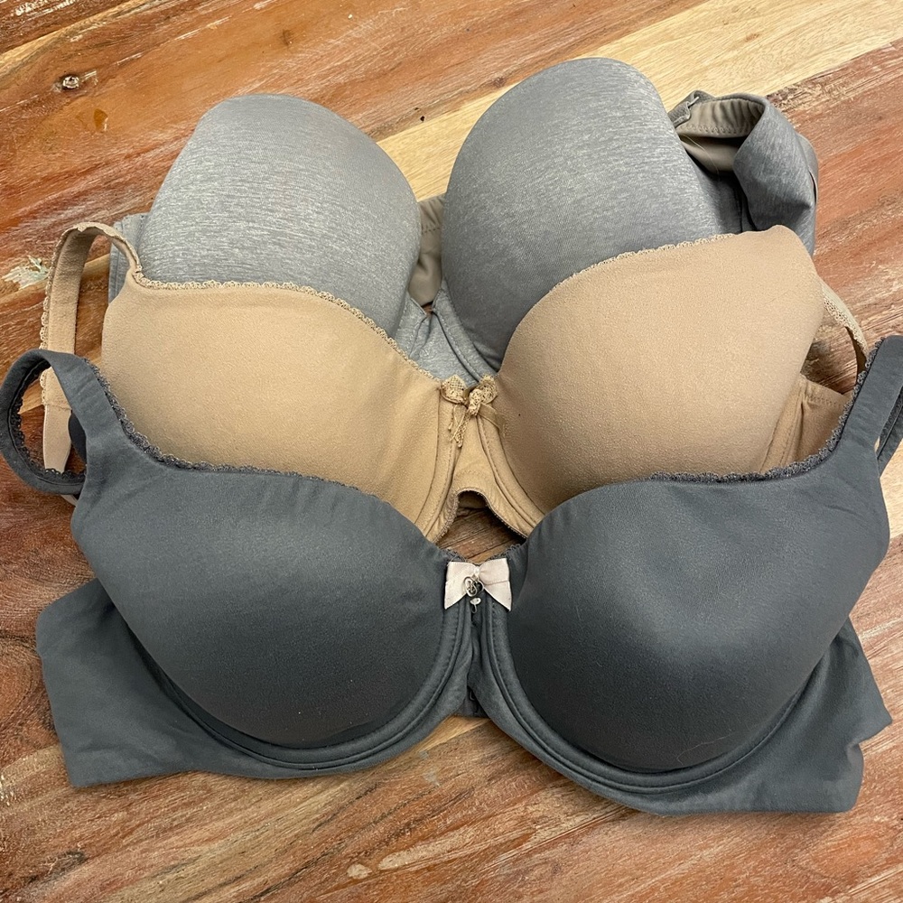 3 bras for sale 36 C